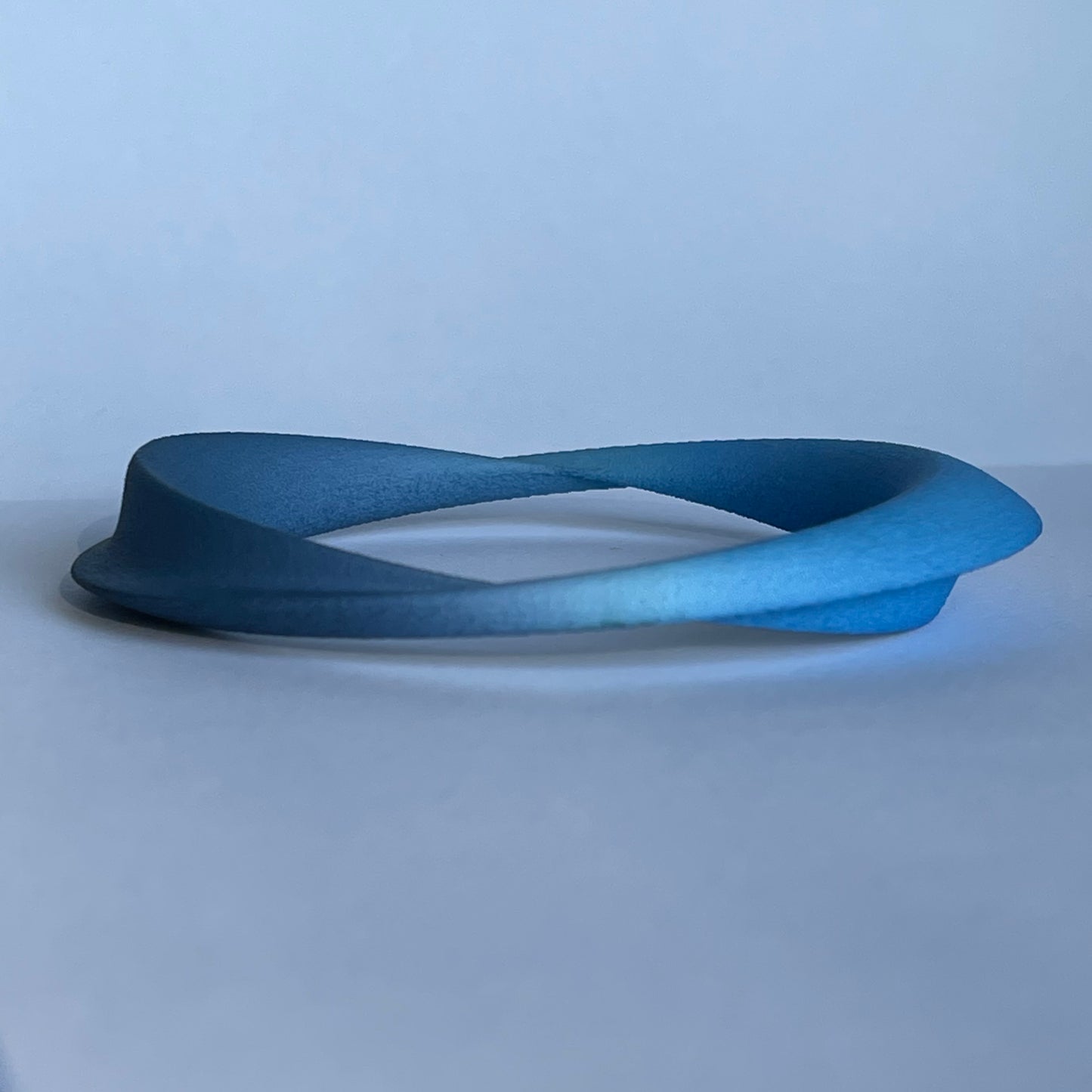 Möbius bangle in laser sintered nylon