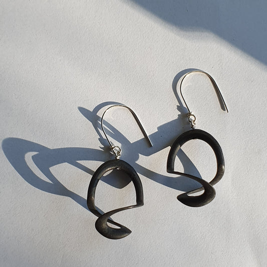 Cadenza earrings in Sterling Silver